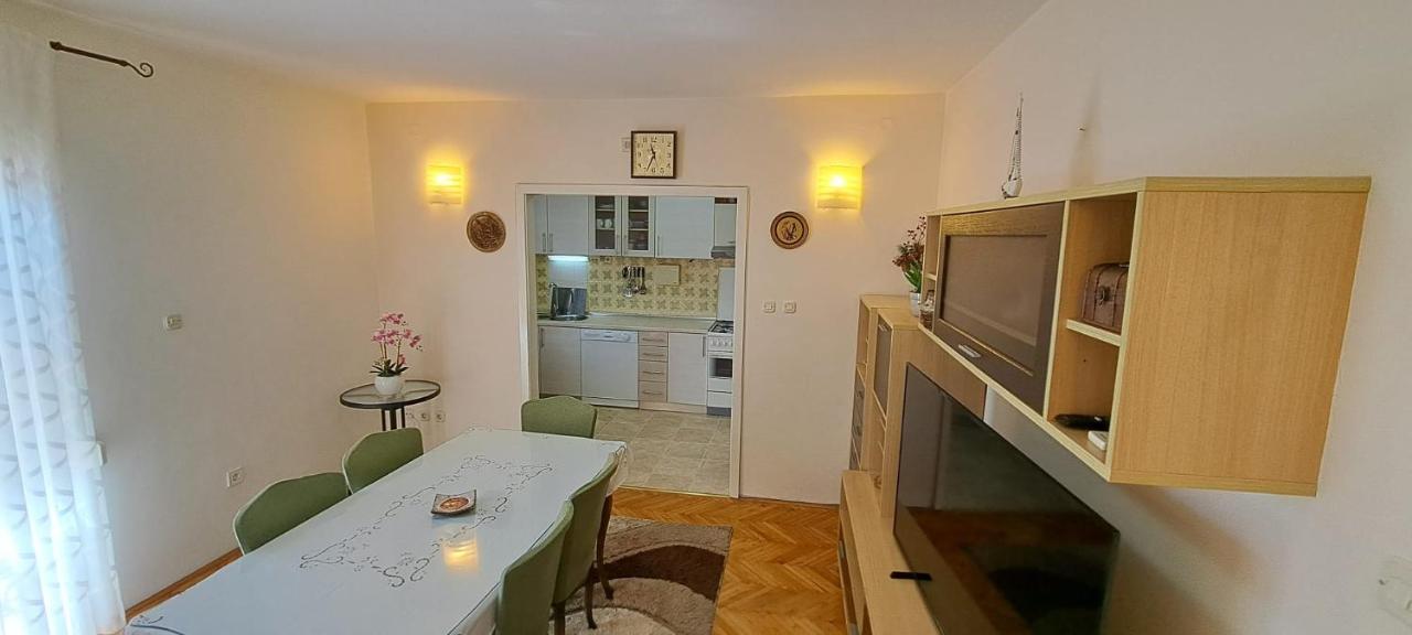 Apartment Sego Kaštela Екстериор снимка